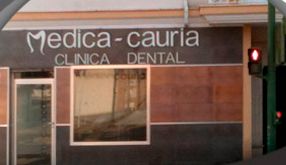 Clínica Dental Médica Cauria fachada de la clínica